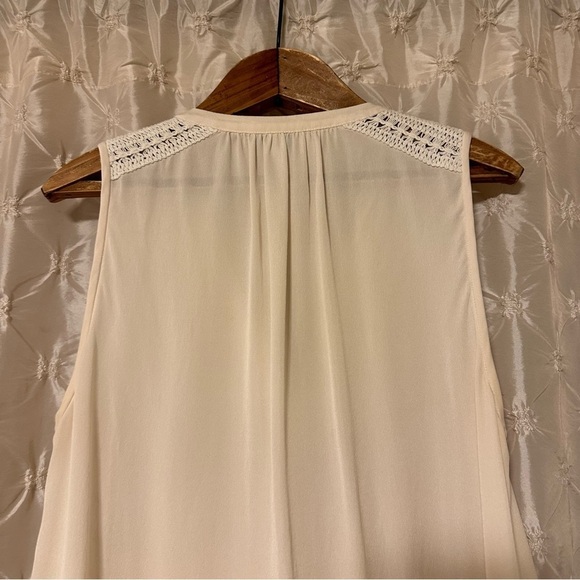 Joie Doria Silk Tank Top Cream Porcelain Crochet Shoulder Button Front - Picture 8 of 13